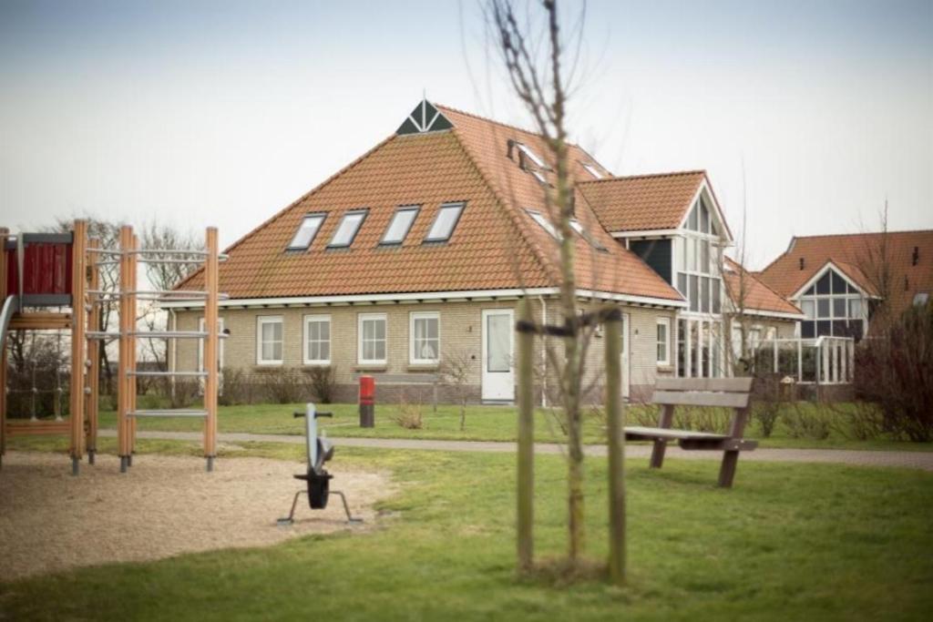 Weidevilla Xxxl Холлум Экстерьер фото